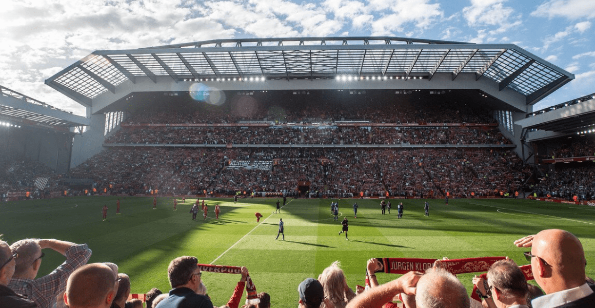 曼联1-1西汉姆联，拉齐奥1-0米兰，英超低谷期持续。（曼联1-1平西汉姆，拉齐奥1-0胜米兰，英超颓势未止）