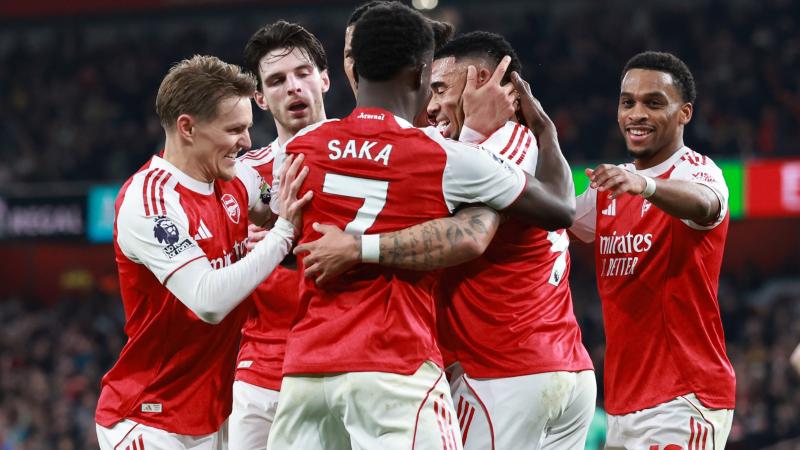 乒乓球混团世界杯：国乒8-0克罗地亚，莎头组合出战拿分（混团世界杯国乒8-0完胜克罗地亚，莎头组合亮相建功）