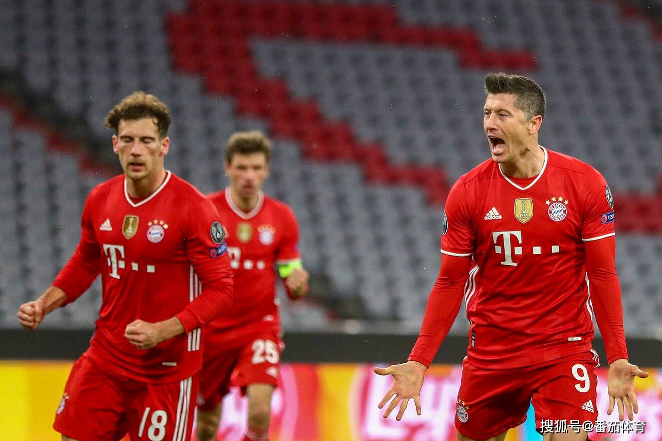 跨越20年的青春！C罗有望迎来个人第六次世界杯之旅（20年韶华见证！C罗或将踏上第六次世界杯征程）