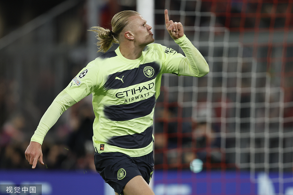 前球员点评尤里奇与卢克曼冲突：教练不该上手，错在尤里奇（前球员谈尤里奇与卢克曼冲突：教练不应动手，责任在尤里奇）