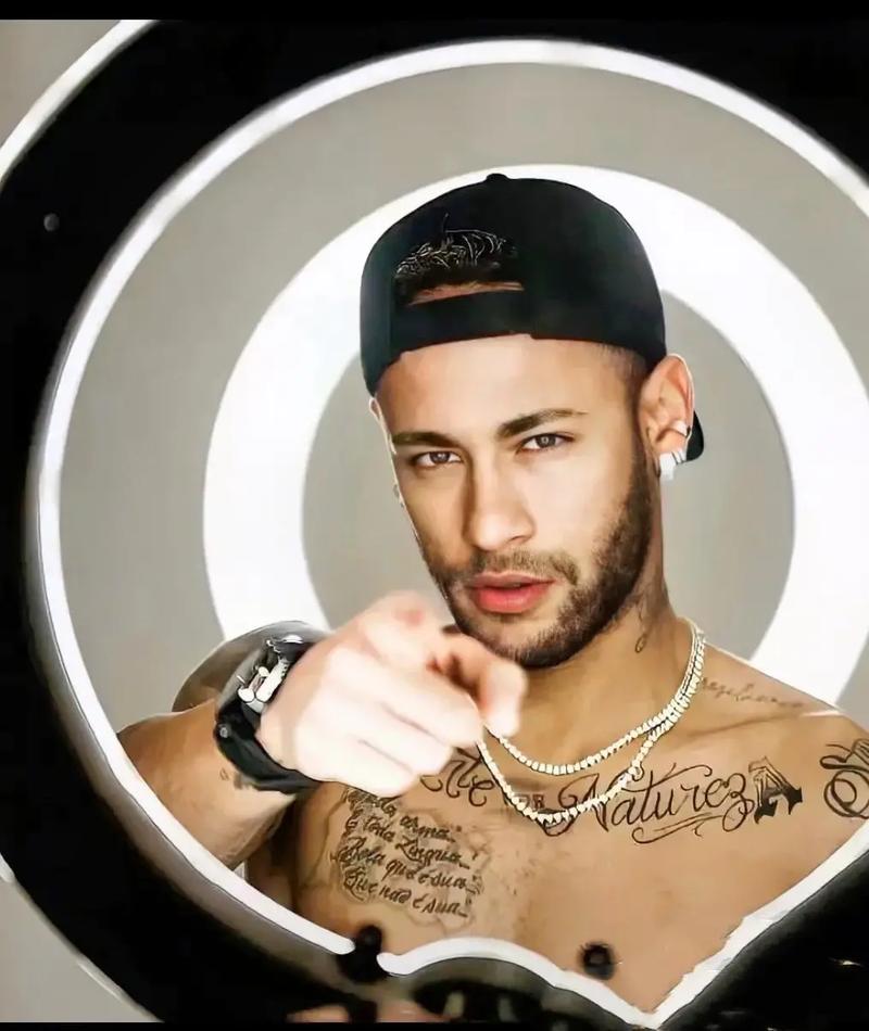 前裁判：现在裁判去伯纳乌执法很危险，皇马会设置重重障碍（前裁判直言：在伯纳乌吹罚风险大，皇马会施加层层阻碍）