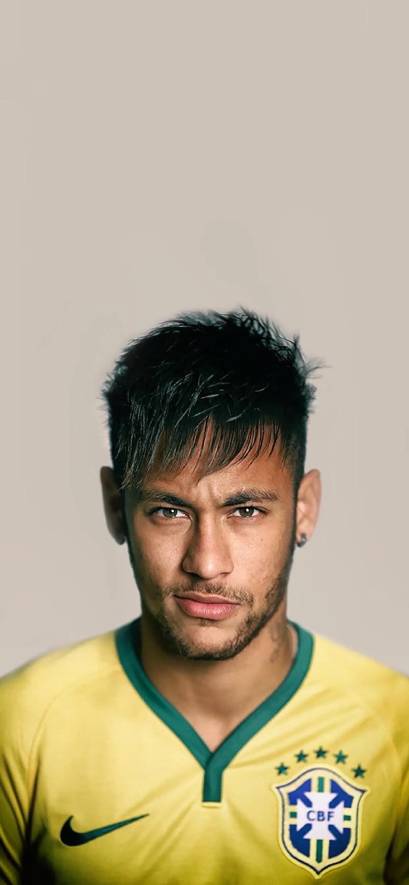 山雨欲来！英超冠军彻底爆了：2功臣炮轰+斯洛特遭兵变 队长表态（风雨将至！英超冠军内忧全面爆发：两大功臣开炮，斯洛特遭更衣室逼宫，队长表态）